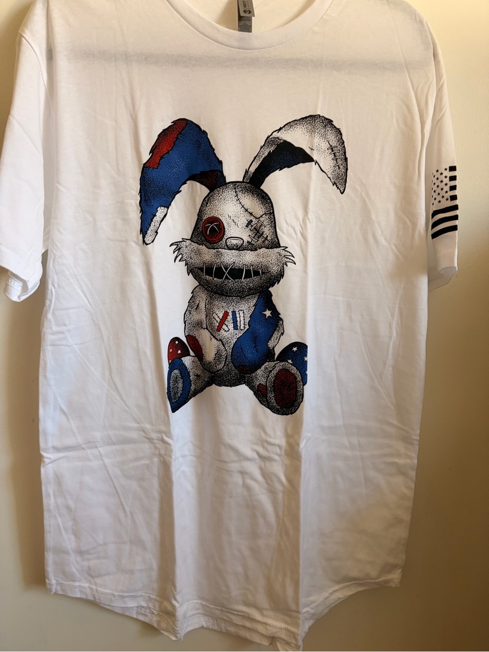 Warrior XII Patriotic Zombie Bunny Graphic T-Shirt White Size Large